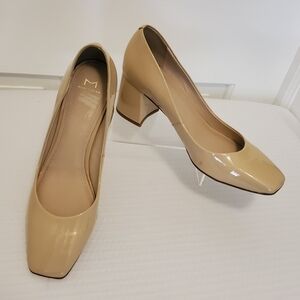 Marc Fisher Light Beige Patent Leather Block Heel Pumps Size 9, Shiny, Business